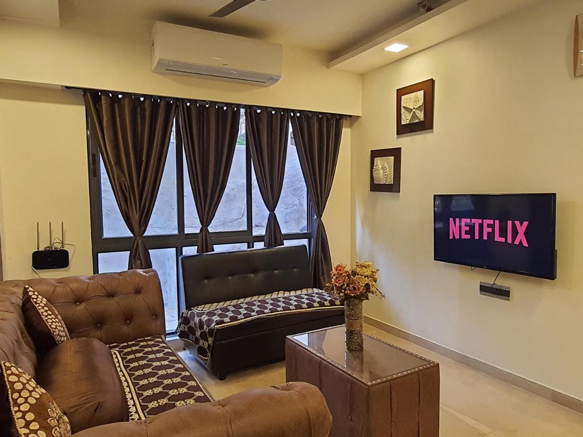 Osi Bkc Kurla West * Bombay