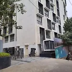 OSI Service Apartments BKC Kurla West